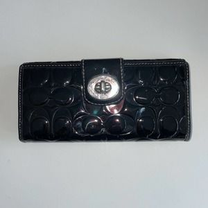 Coach Signature Patent Leather Embossed Wallet Credit Cards